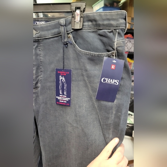 CHAPS Daniella Slim Leg 30" Inseam Slimming Fit Mid Rise Gray Size 16R Jeans - Picture 5 of 9